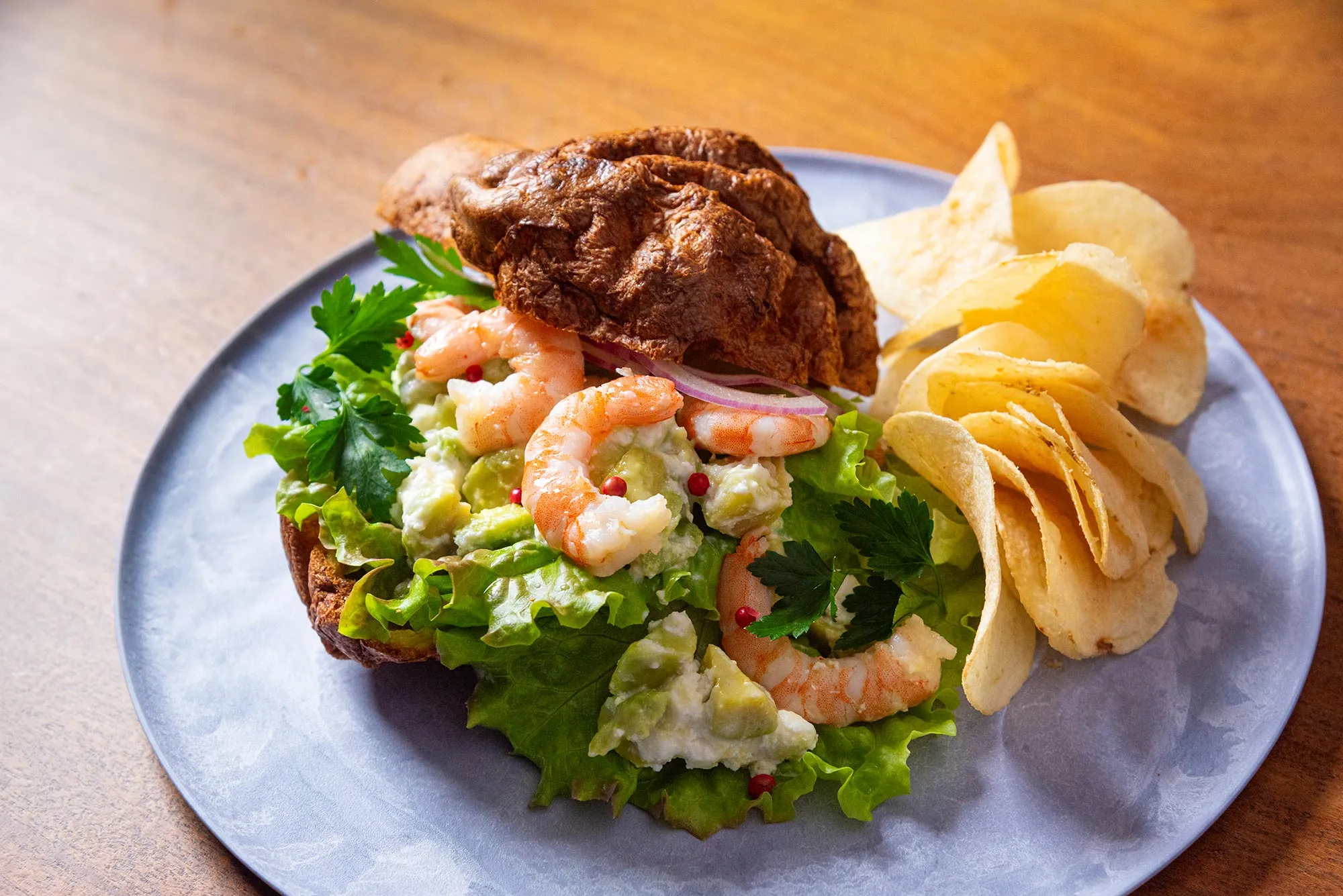 エディブルフラワーのアフタヌーンティー